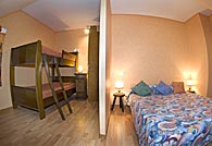 Gite La Mal&egrave;ne - chambre lit double